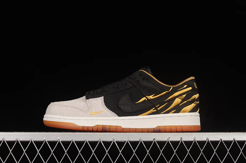 All categories Nk SB Dunk Series Nk SB Dunk Low Low-top sneakers Pure original version Nk SB Dunk Low CNY Year of the Tiger black and yellow tiger pattern SB Dunk Series retro low-top sneakers DQ5351-001
